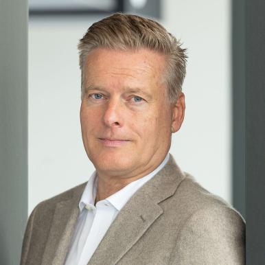 Dr. Michael Gebert